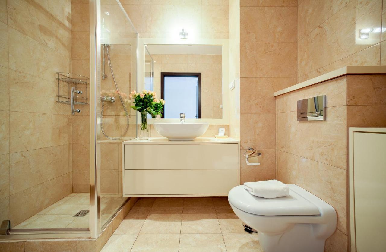 Platinum Towers Luxury Apartments วอร์ซอ ภายนอก รูปภาพ